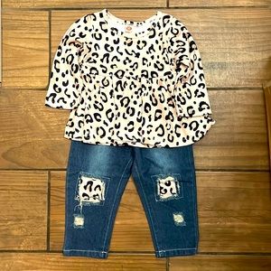 NWOT TODDLER GIRL PANT SET : SIZE 12-18 MONTHS